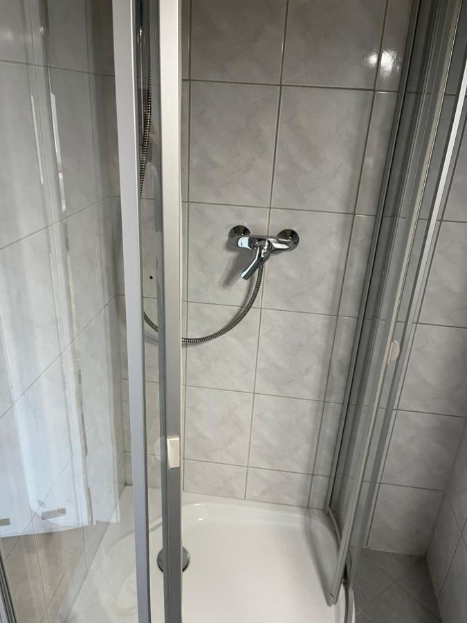 Ferienhaus Ankerpunkt 摩泽尔河畔的泽尔 外观 照片